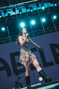Fotografia de la cantante Sabela en BIGSOUND PONTEVEDRA por Borja Dicha